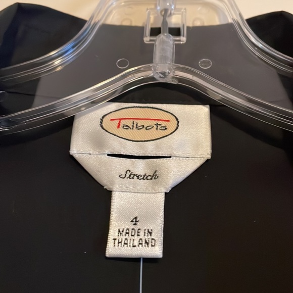 NWT Talbots Black Stretch Button-down Blouse. Size 4. - Picture 2 of 11